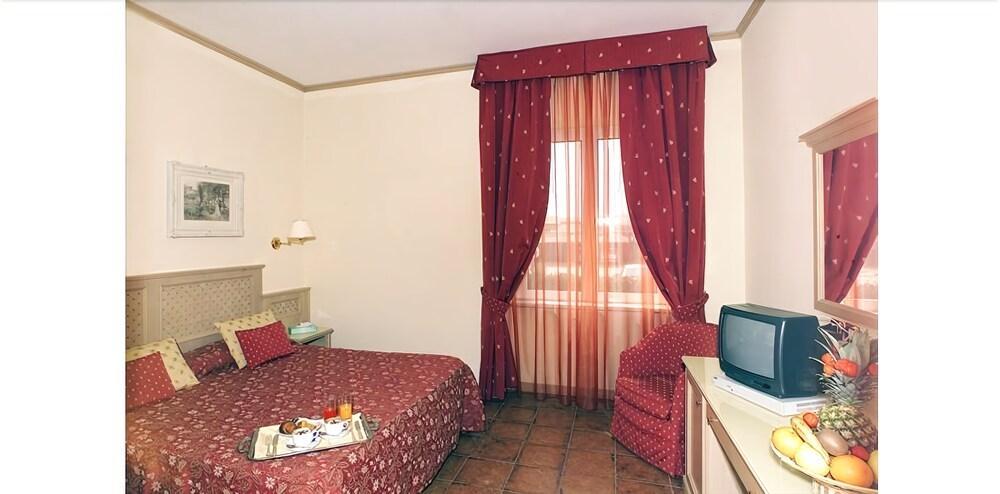Hotel Quadrifoglio by Mancini Roma Esterno foto