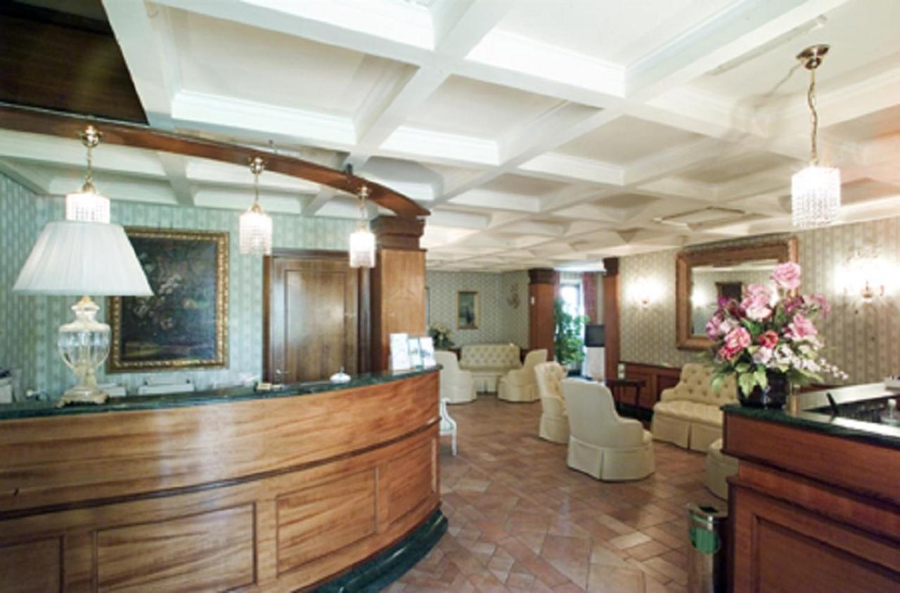 Hotel Quadrifoglio by Mancini Roma Esterno foto
